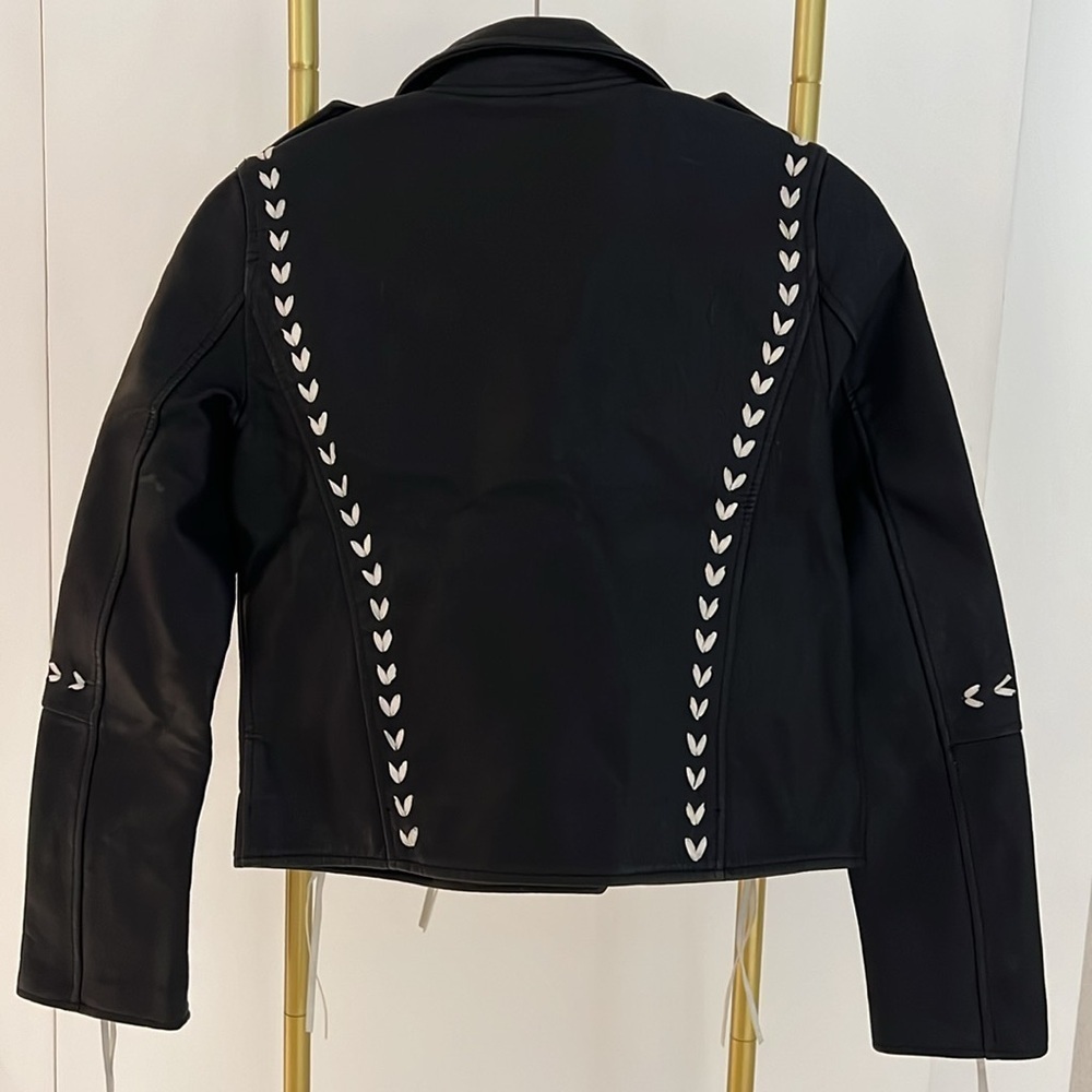 Blank NYC black leather jacket with stitching size XS - Picture 3 of 3